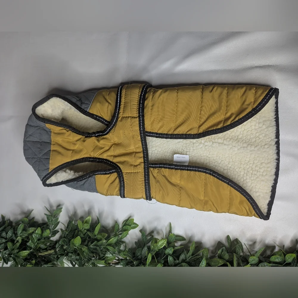Eddie Bauer PET High Rock Padded Yoke Coat, Dijon Size Large